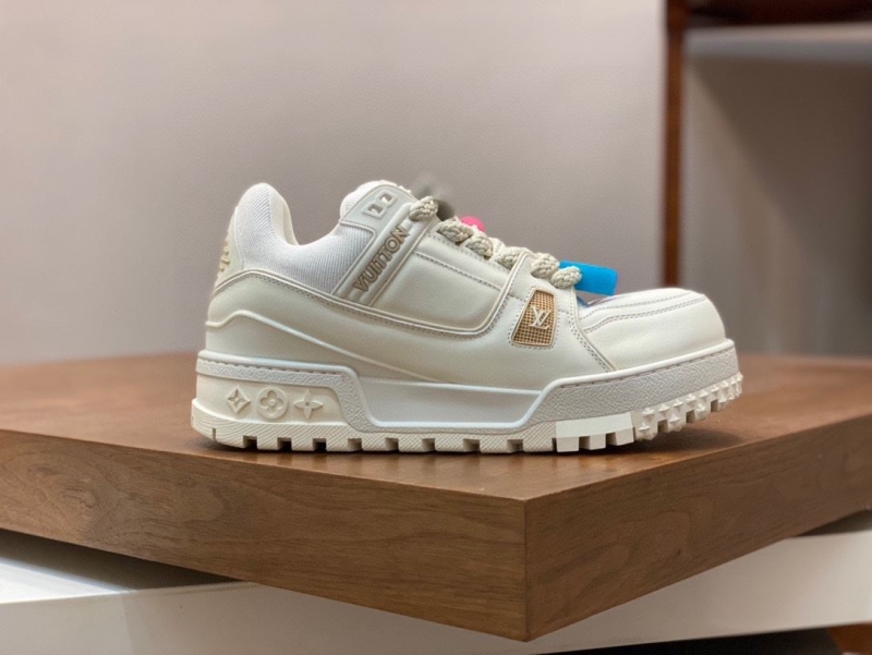 Louis Vuitton Sneakers